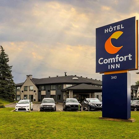 דורבאל Comfort Inn Aeroport מראה חיצוני תמונה