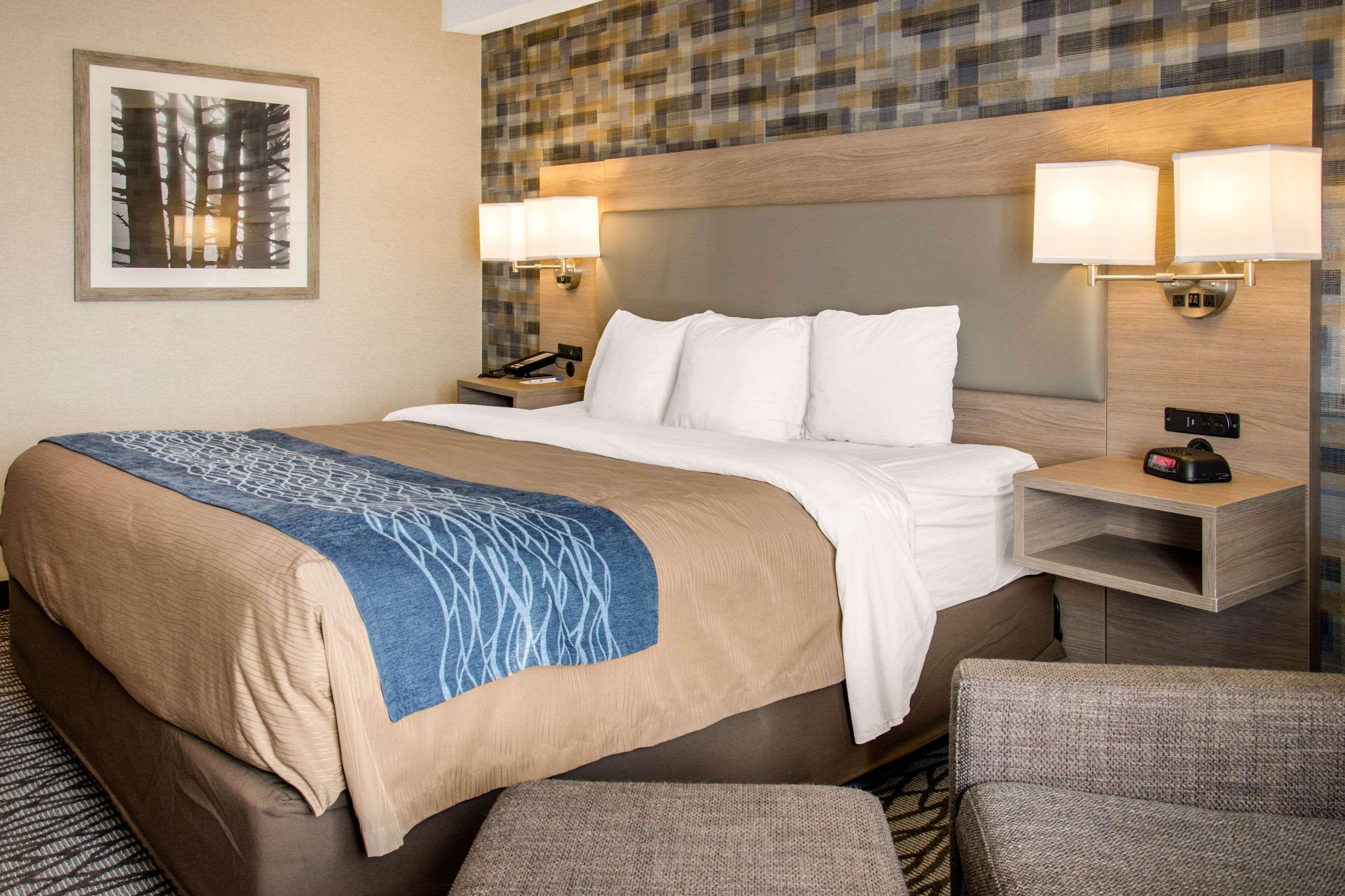 דורבאל Comfort Inn Aeroport מראה חיצוני תמונה