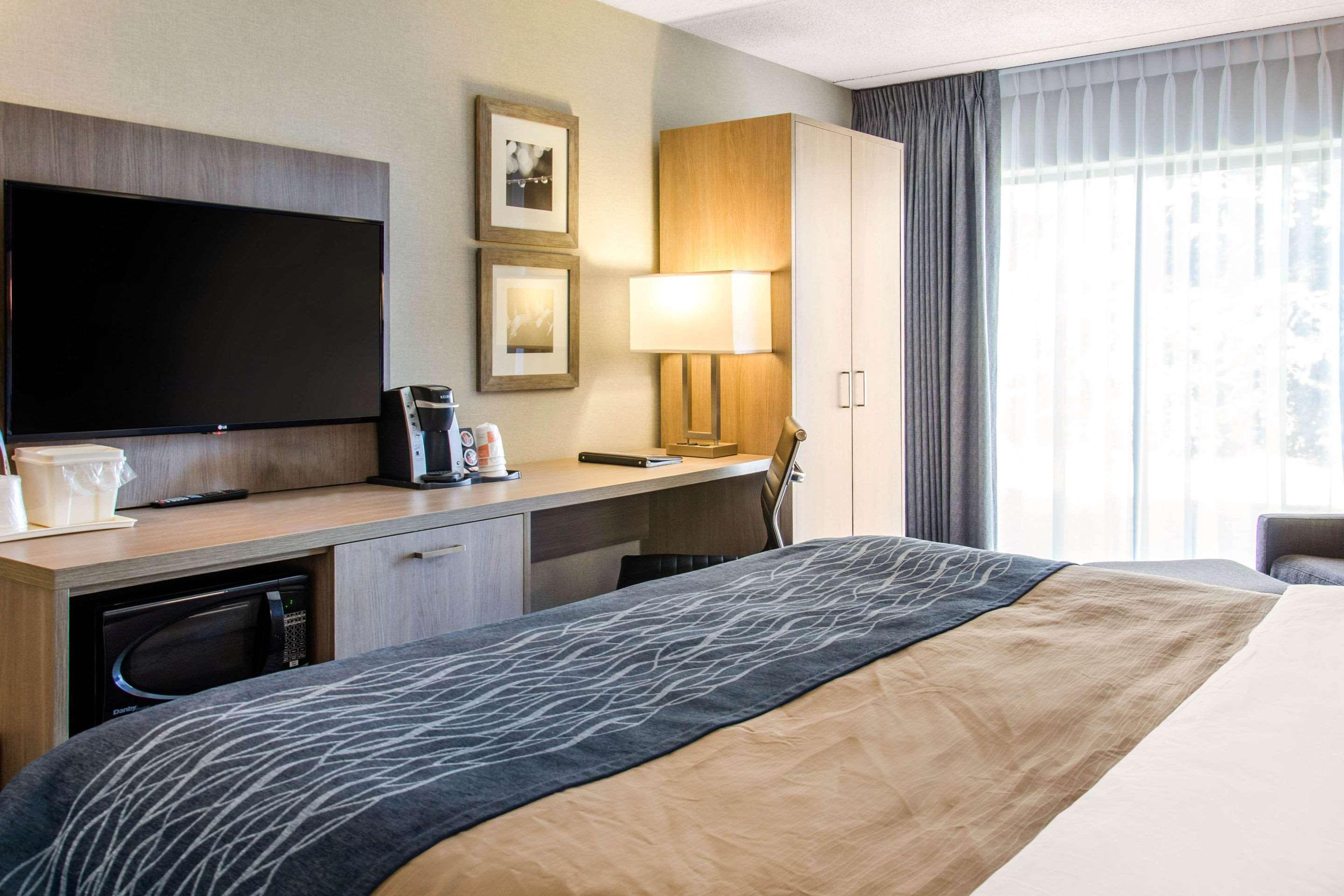 דורבאל Comfort Inn Aeroport מראה חיצוני תמונה
