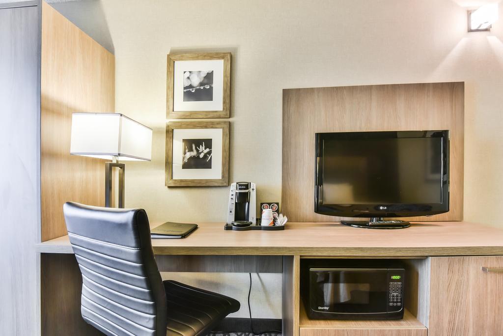 דורבאל Comfort Inn Aeroport מראה חיצוני תמונה