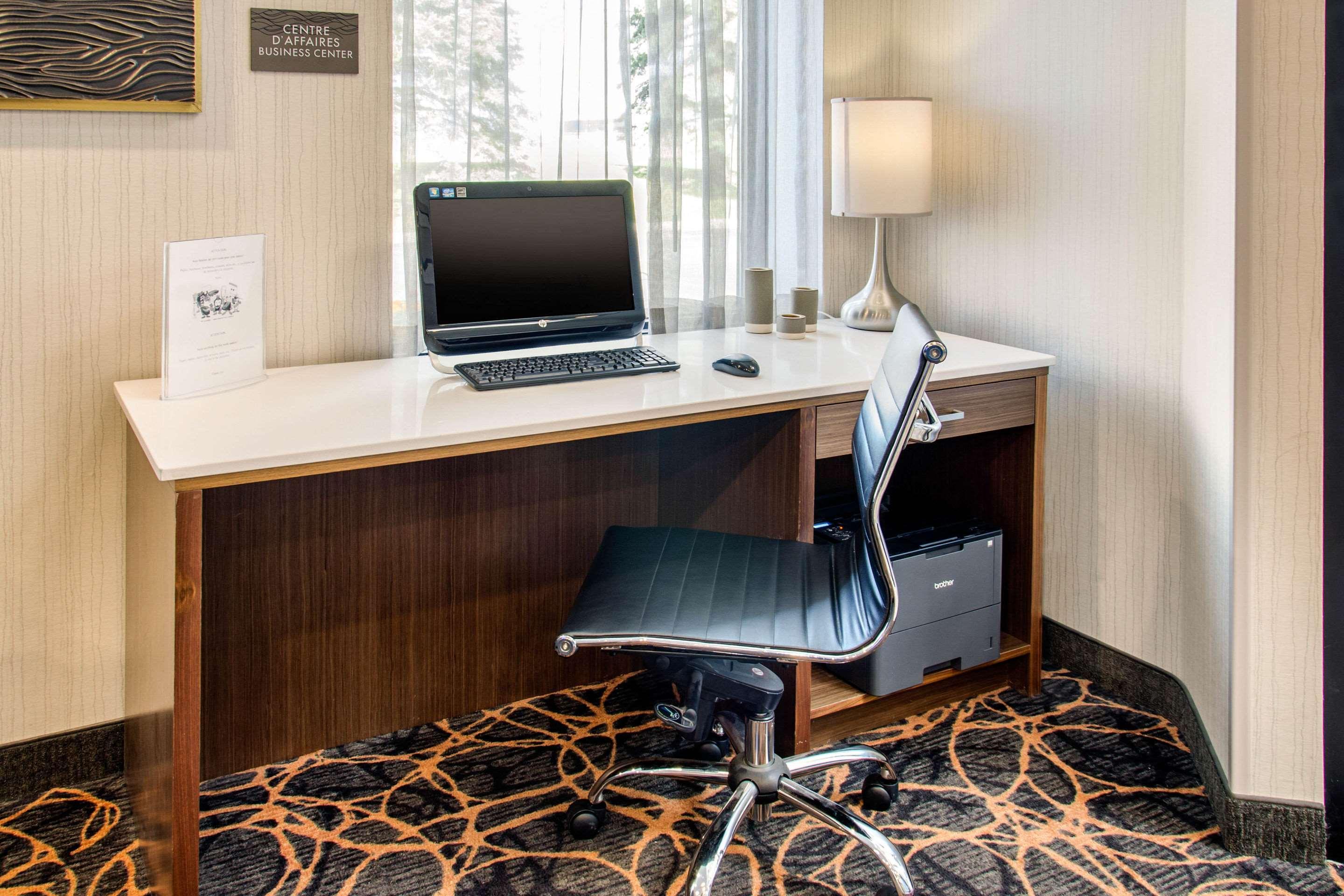 דורבאל Comfort Inn Aeroport מראה חיצוני תמונה