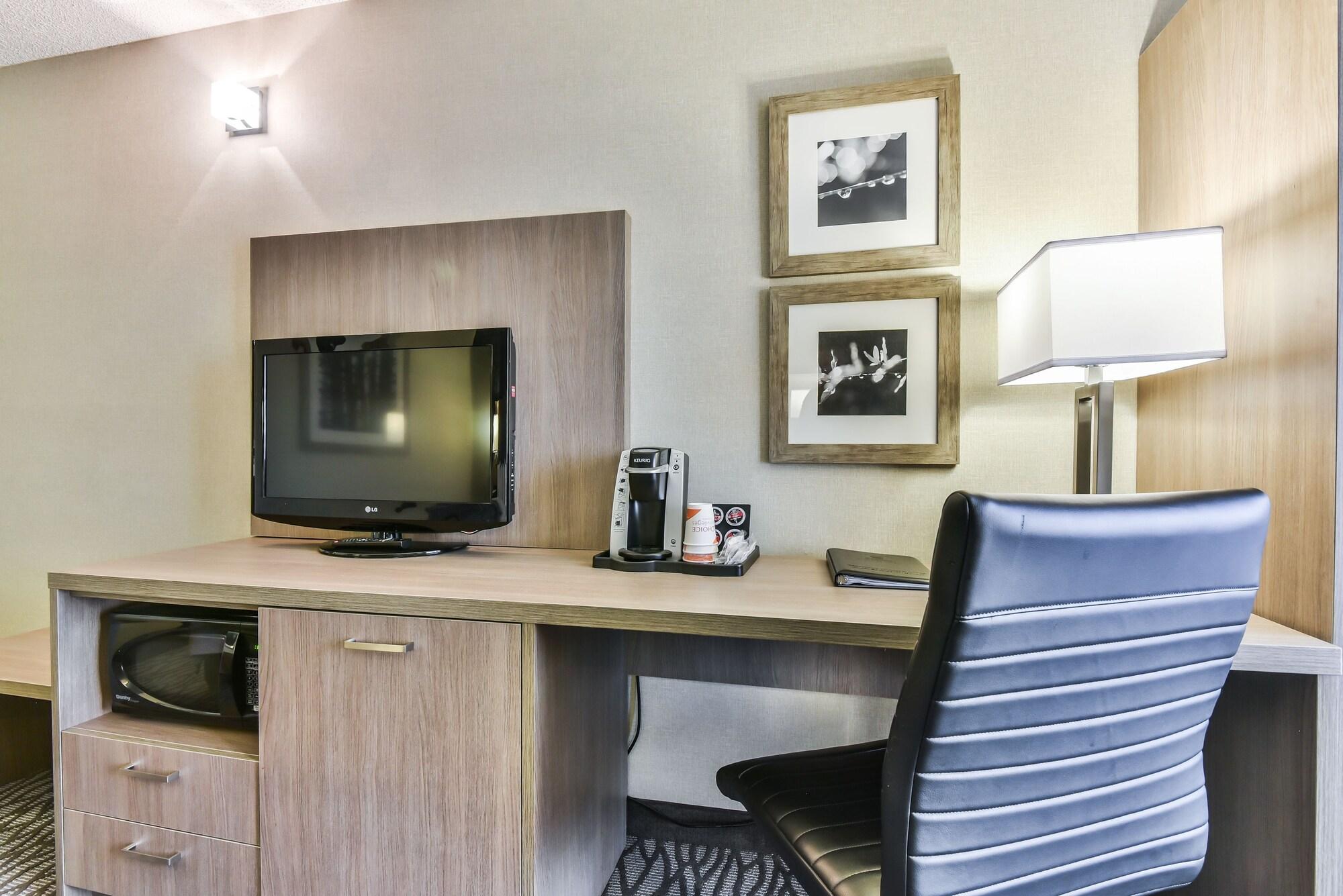 דורבאל Comfort Inn Aeroport מראה חיצוני תמונה