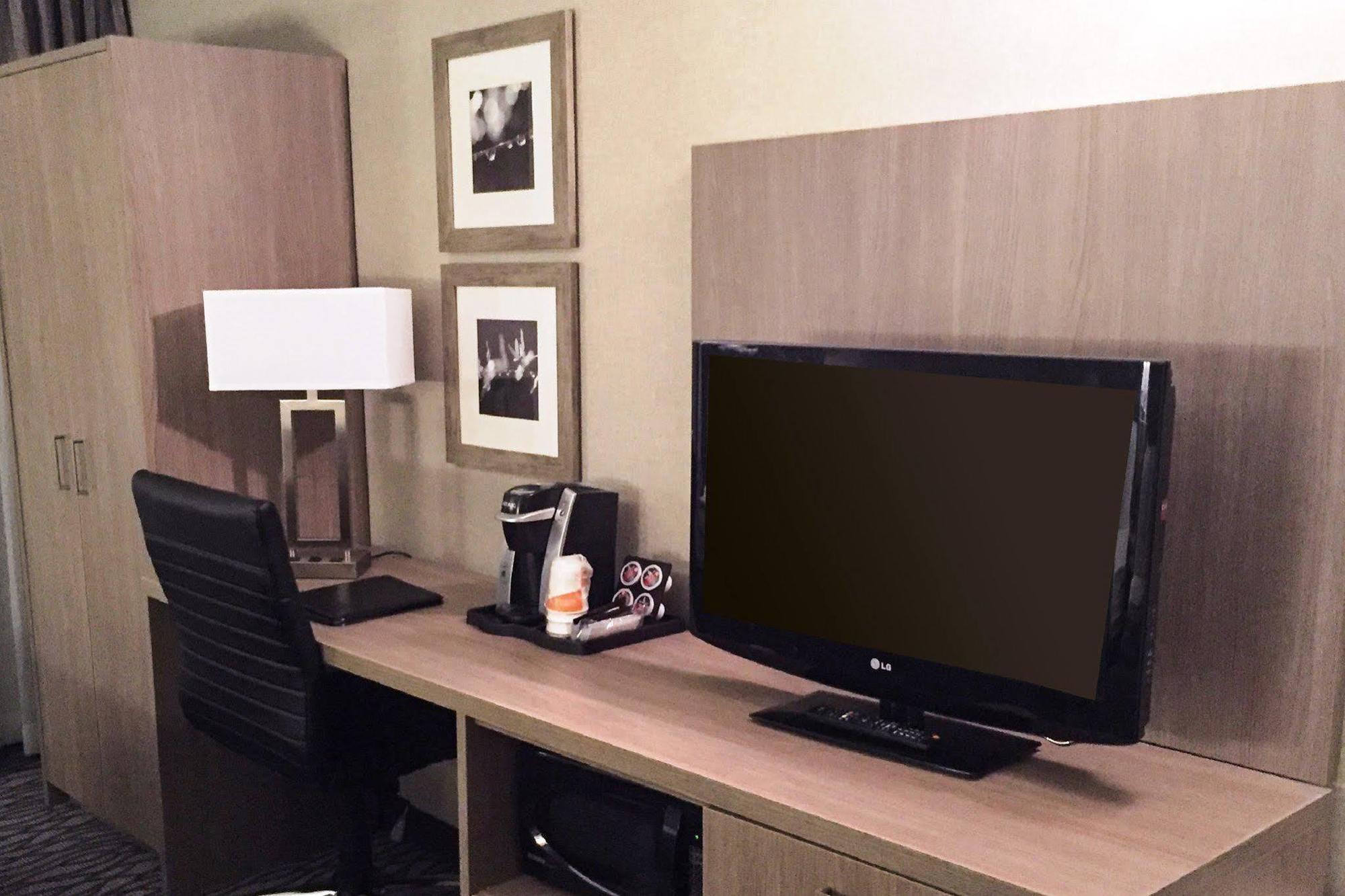 דורבאל Comfort Inn Aeroport מראה חיצוני תמונה