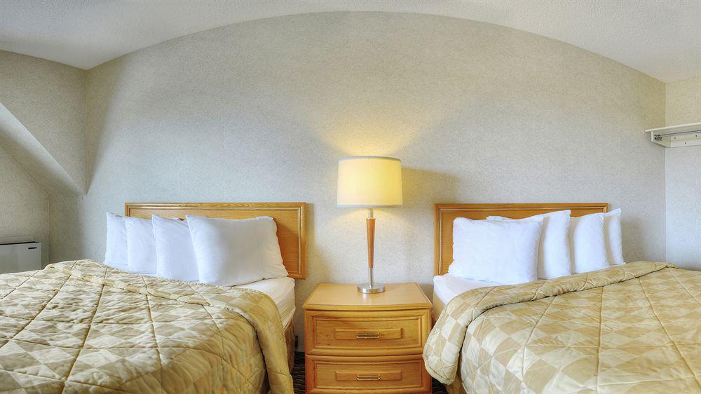 דורבאל Comfort Inn Aeroport מראה חיצוני תמונה